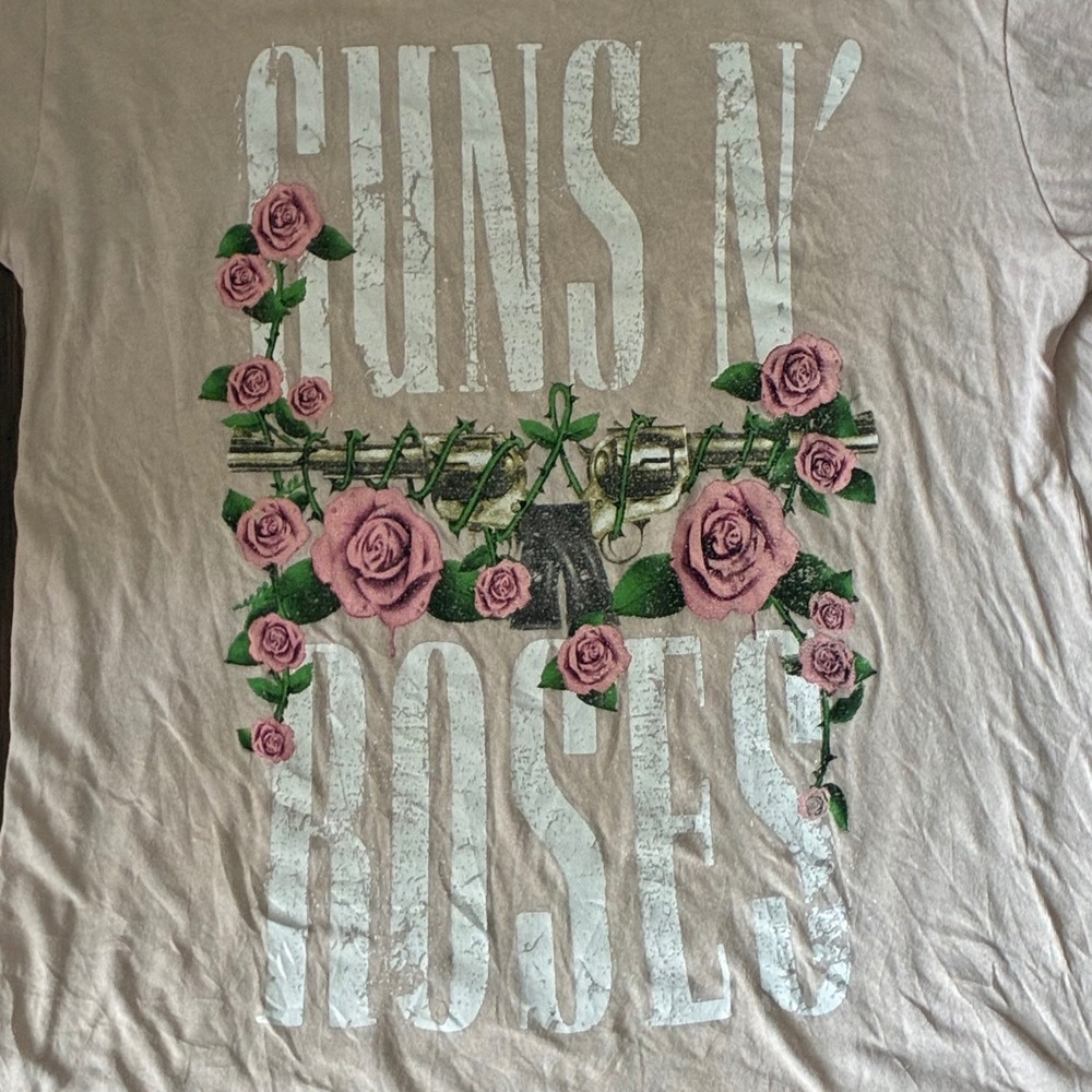 Guns N Roses T Shirt Top Womens Size Small Pink Vintage Style Rock‎ Band Tee - Picture 3 of 7
